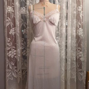 Vintage nightgown